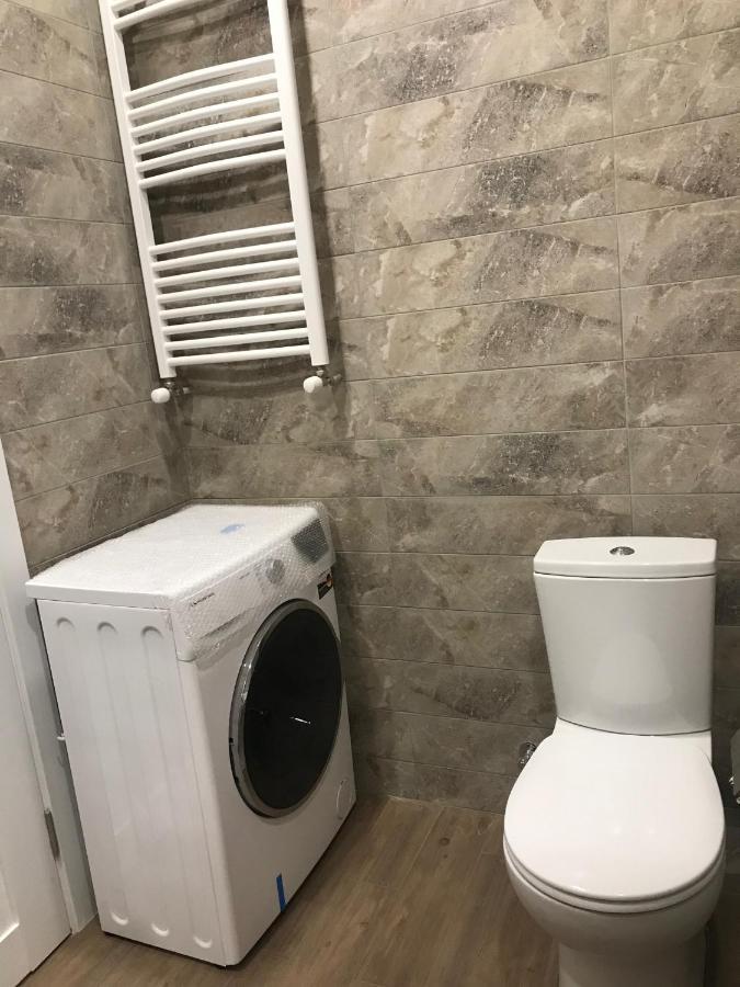Charm Apartment Tbilisi Bagian luar foto